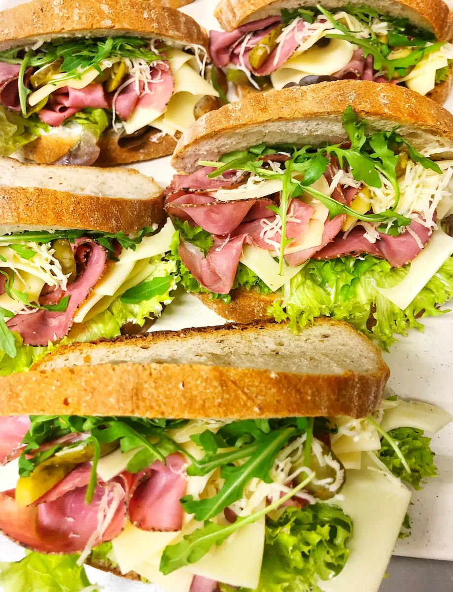 Chléb s hovězí šunkou